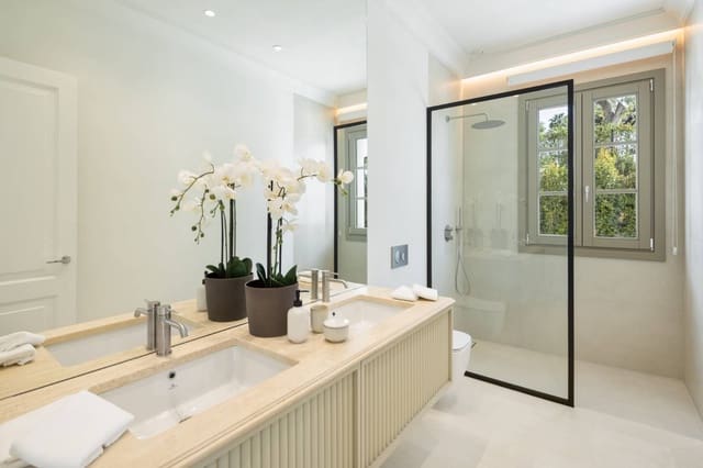6 chambre Villa/Maison à vendre à Marbella avec piscine - 9 350 000 € (Ref: 8302676)