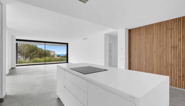 Apartamento de 3 habitaciones en Marbella en venta con piscina - 1.150.000 € (Ref: 8306848)