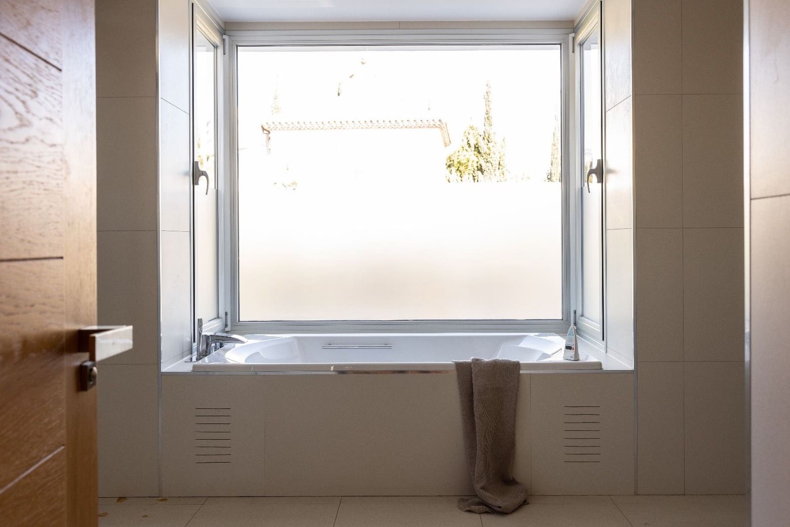 5 soverom Villa til salgs i Marbella med svømmebasseng - € 3 950 000 (Ref: 8309924)