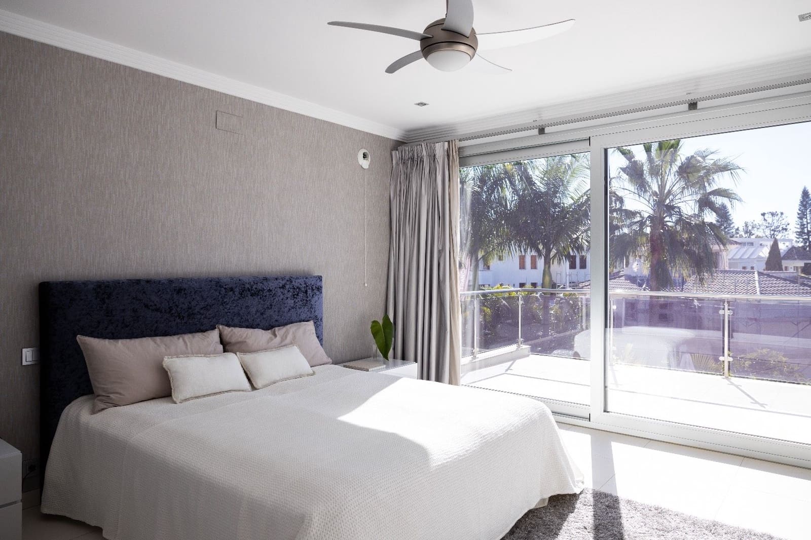 5 soverom Villa til salgs i Marbella med svømmebasseng - € 3 950 000 (Ref: 8309924)