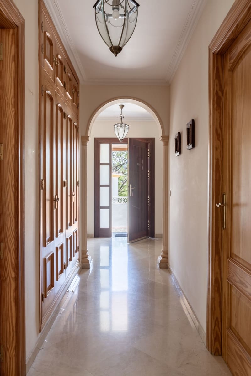 5 sypialnia Dom na sprzedaż w San Pedro de Alcantara - 695 000 € (Ref: 8316668)