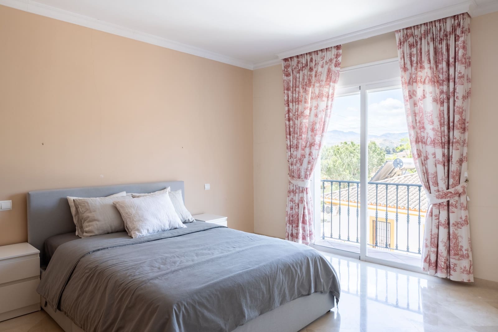 5 sypialnia Dom na sprzedaż w San Pedro de Alcantara - 695 000 € (Ref: 8316668)