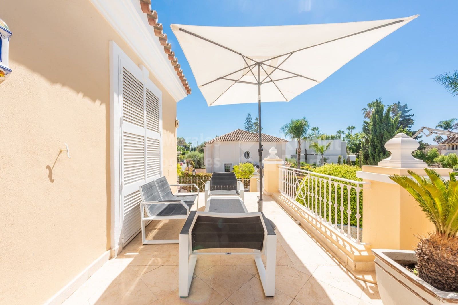 5 sypialnia Willa na sprzedaż w Marbella z basenem - 4 380 000 € (Ref: 8327154)