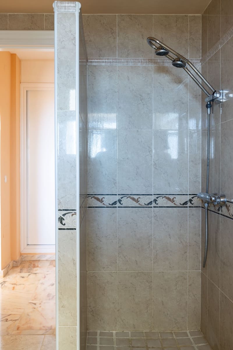 2 soveværelse Penthouse til salg i Fuengirola med swimmingpool - € 599.000 (Ref: 8338255)