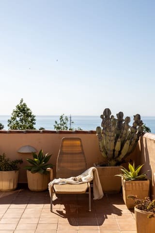 2 bedroom Penthouse for sale in El Higuerón, Fuengirola with pool - € 620,000 (Ref: 8338255)