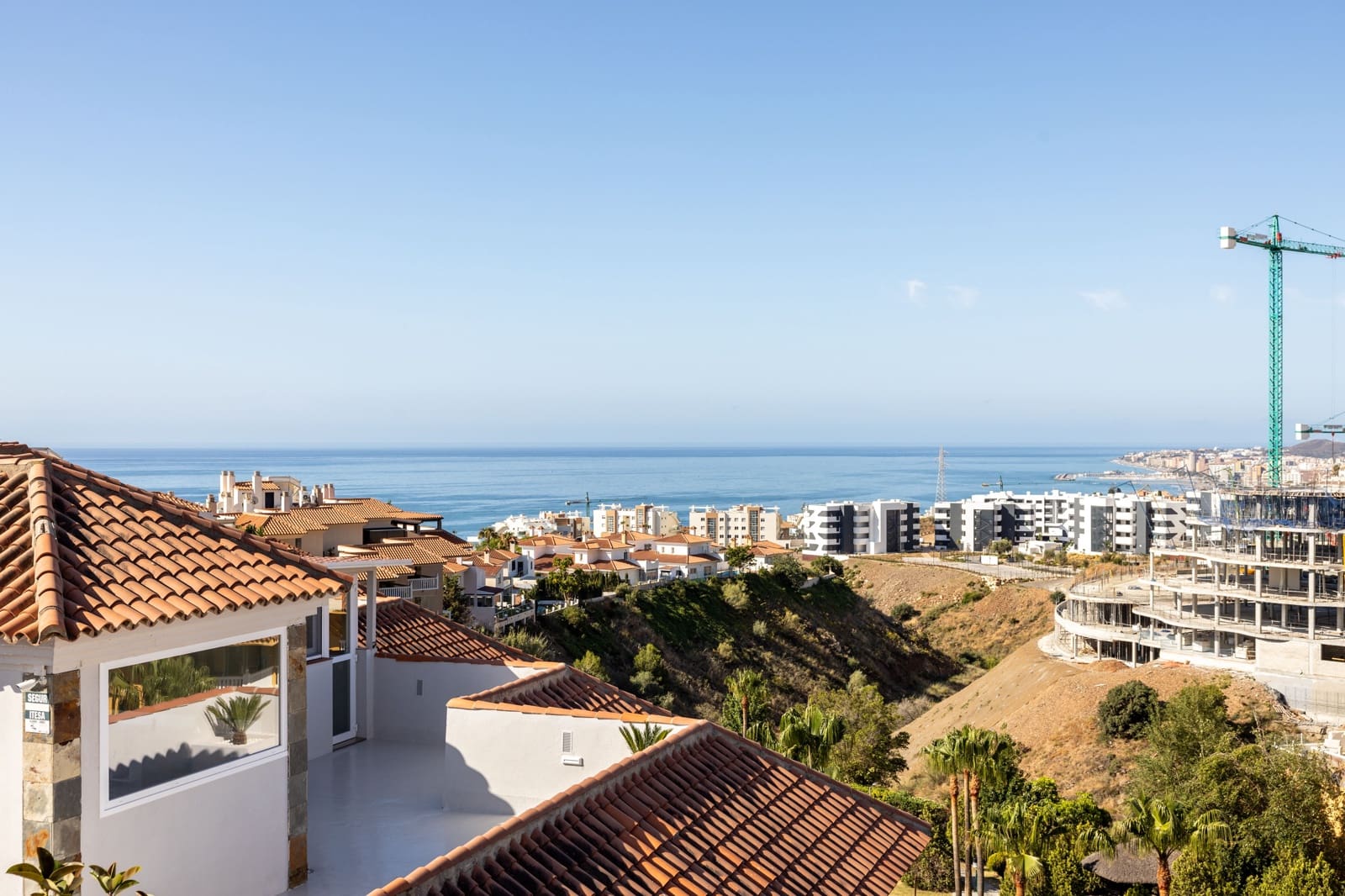 2 soveværelse Penthouse til salg i Fuengirola med swimmingpool - € 599.000 (Ref: 8338255)