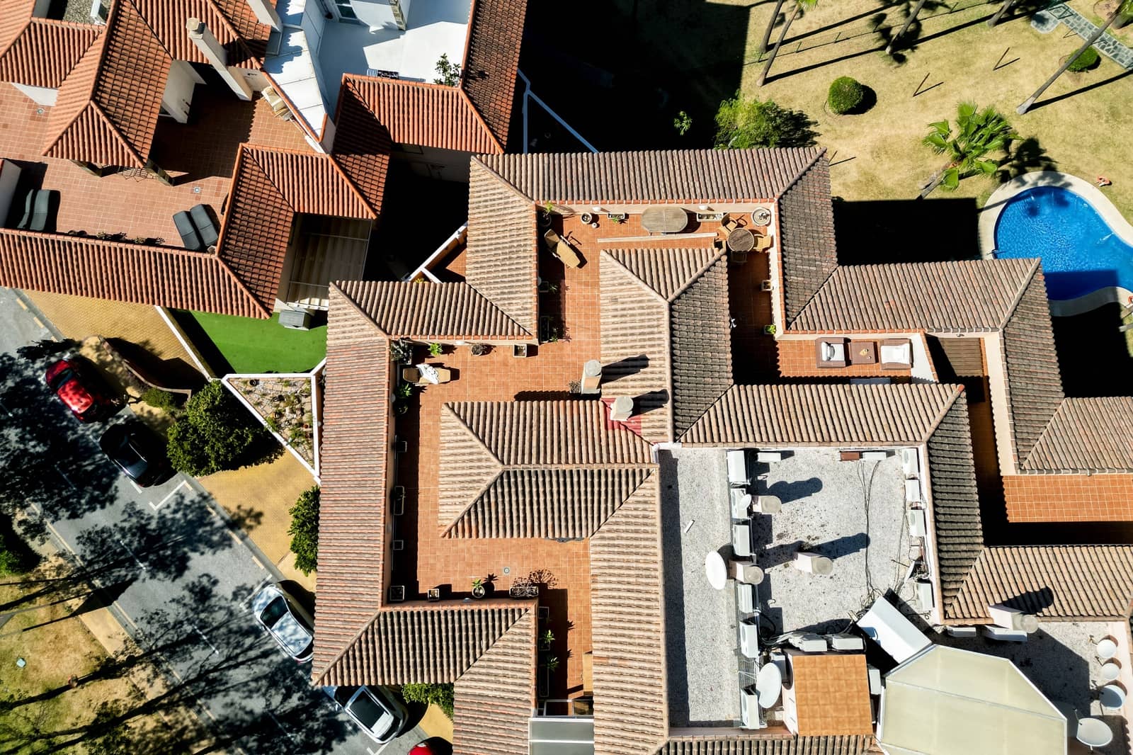 2 soveværelse Penthouse til salg i Fuengirola med swimmingpool - € 599.000 (Ref: 8338255)