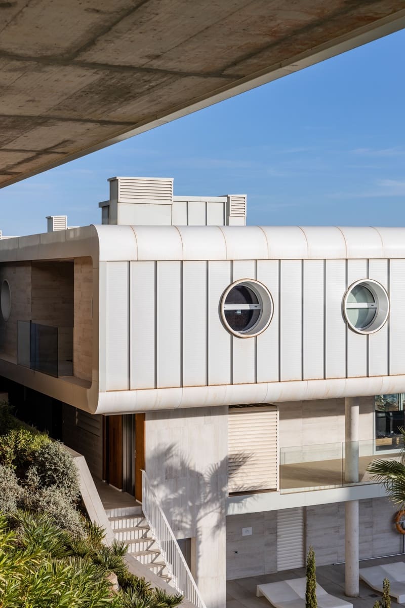 4 soveværelse Penthouse til salg i Fuengirola med swimmingpool - € 1.390.000 (Ref: 8341806)