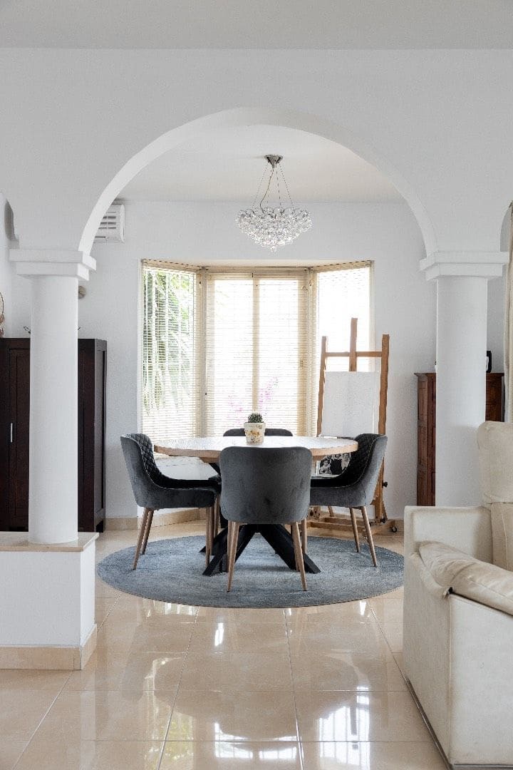 5 sypialnia Dom na sprzedaż w Mijas z basenem - 795 000 € (Ref: 8346800)