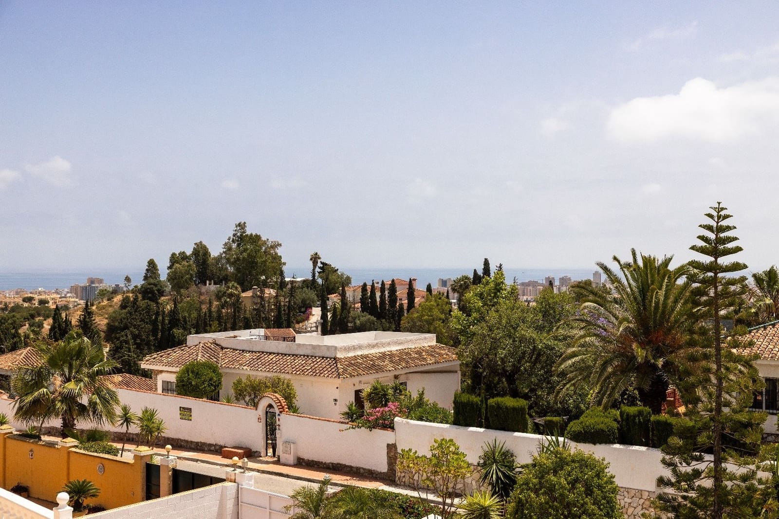 5 sypialnia Dom na sprzedaż w Mijas z basenem - 795 000 € (Ref: 8346800)