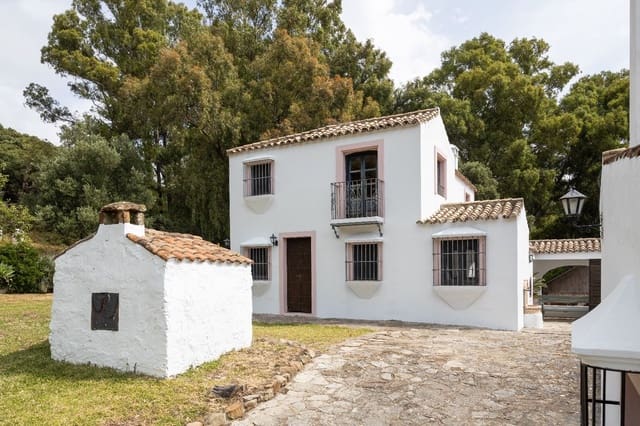 7 chambre Finca/Maison de Campagne à vendre à Algeciras avec piscine - 4 550 000 € (Ref: 8353672)