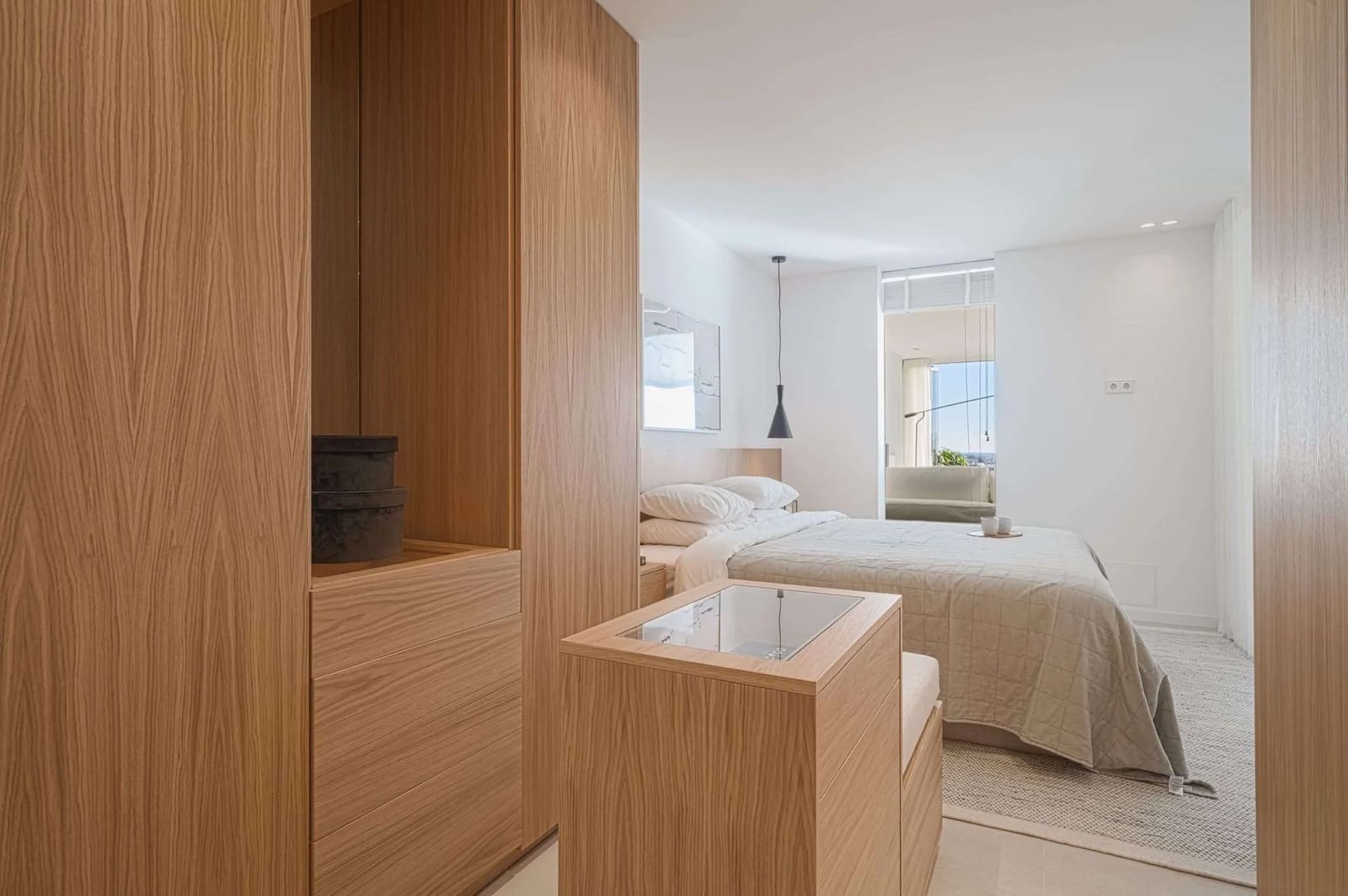 3 bedroom Apartment for sale in Marbella with pool - € 1,595,000 (Ref: 8358590)