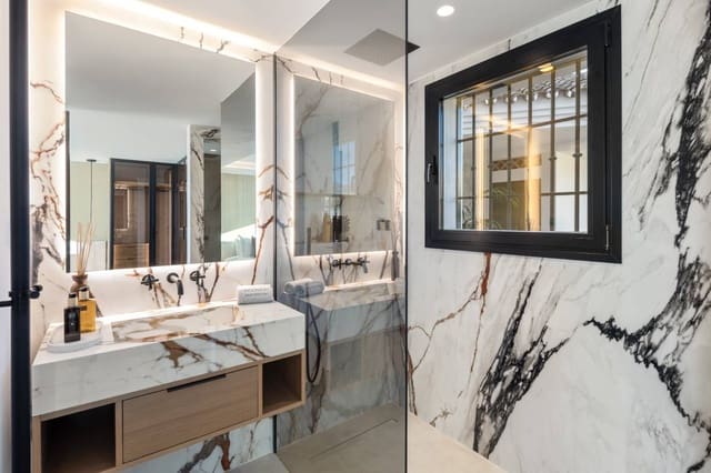 3 sypialnia Apartament na sprzedaż w Los Naranjos, Marbella - 2 500 000 € (Ref: 8367608)