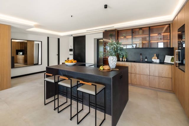 3 sypialnia Apartament na sprzedaż w Los Naranjos, Marbella - 2 500 000 € (Ref: 8367608)