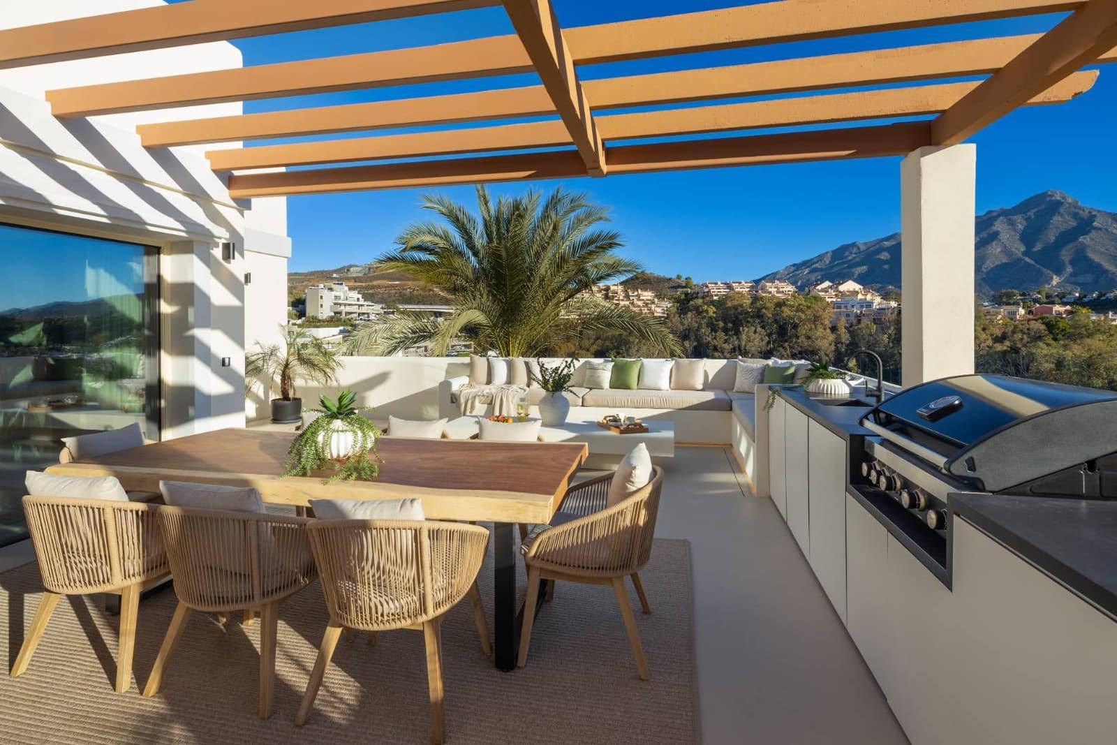 3 sypialnia Apartament na sprzedaż w Marbella - 2 500 000 € (Ref: 8367608)