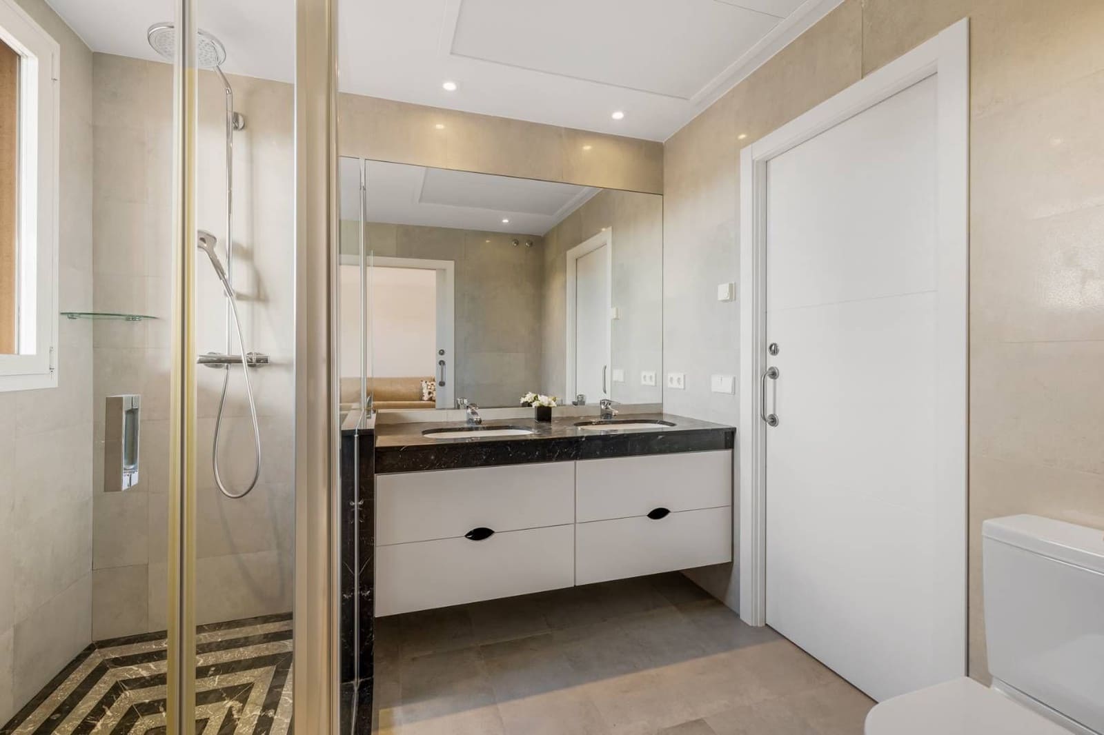 4 soveværelse Lejlighed til salg i Marbella - € 1.795.000 (Ref: 8369693)