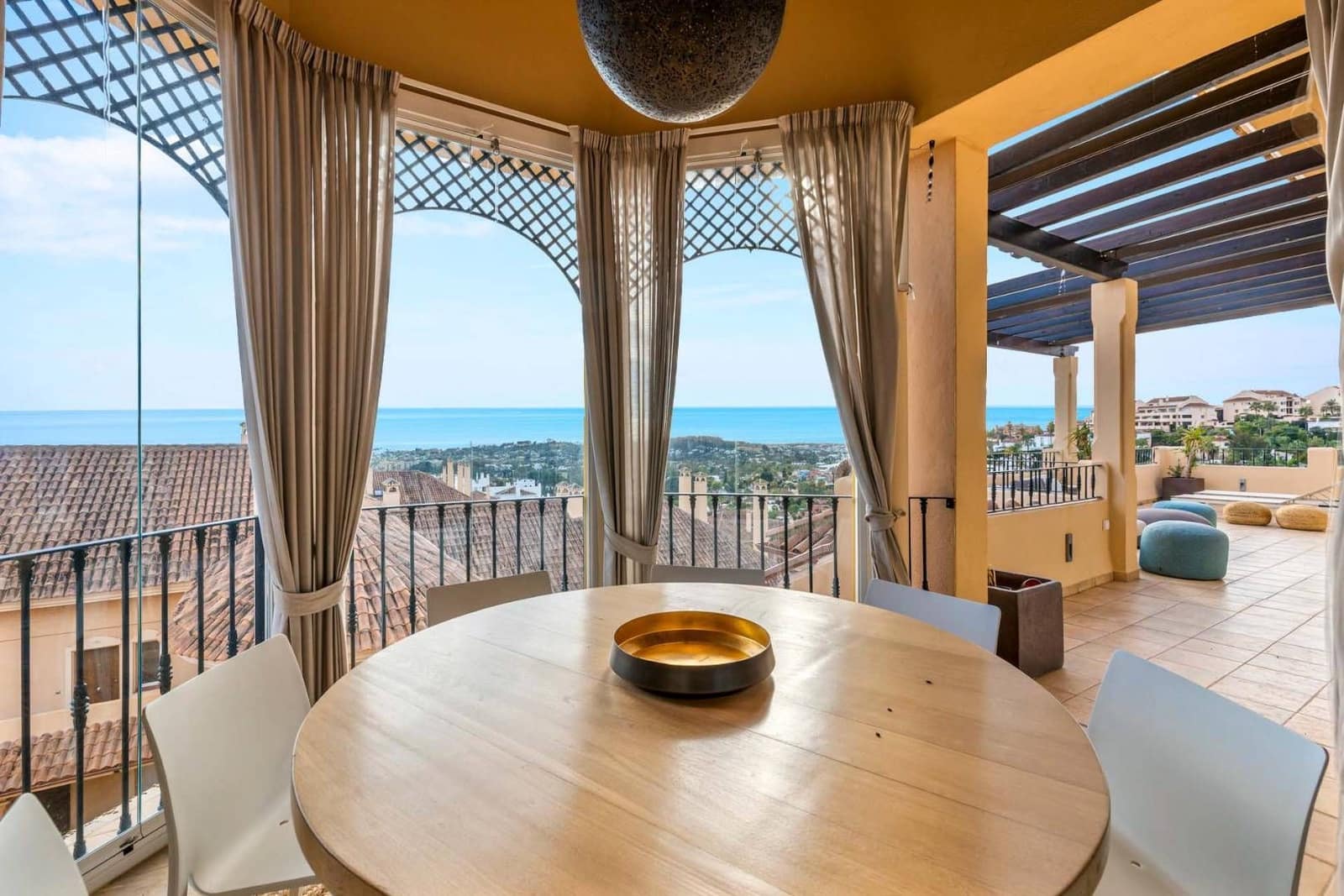 4 soveværelse Lejlighed til salg i Marbella - € 1.795.000 (Ref: 8369693)