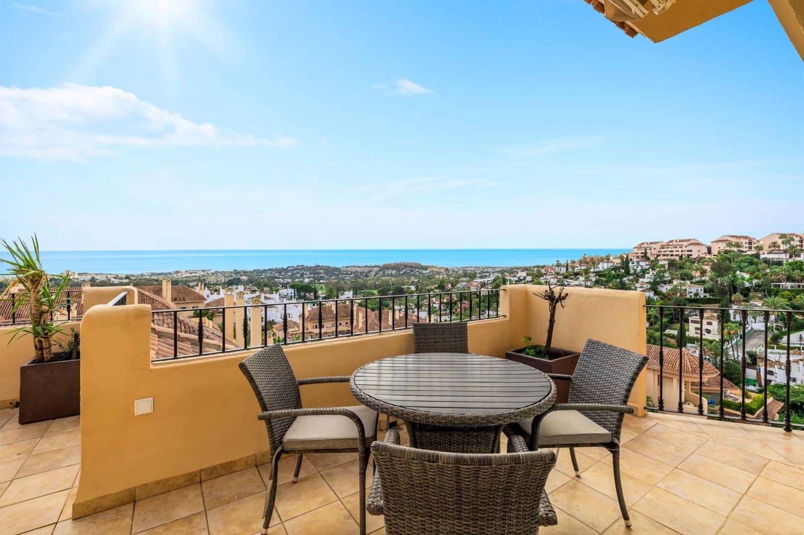 4 soveværelse Lejlighed til salg i Marbella - € 1.795.000 (Ref: 8369693)