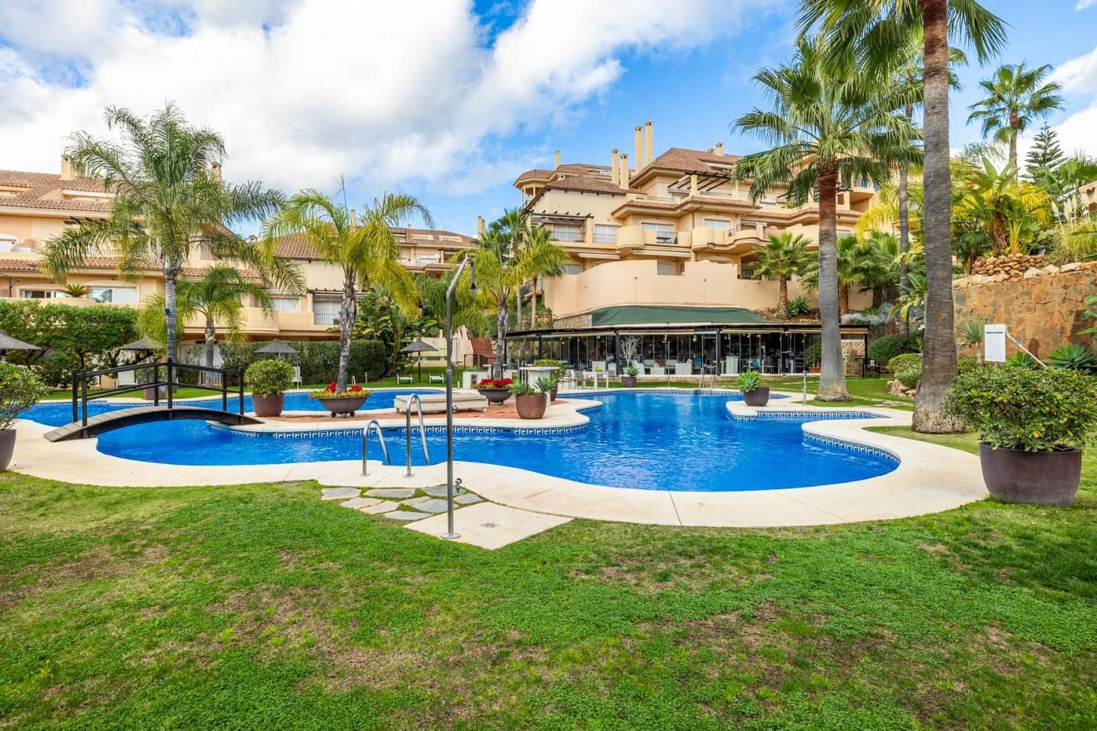 4 soveværelse Lejlighed til salg i Marbella - € 1.795.000 (Ref: 8369693)