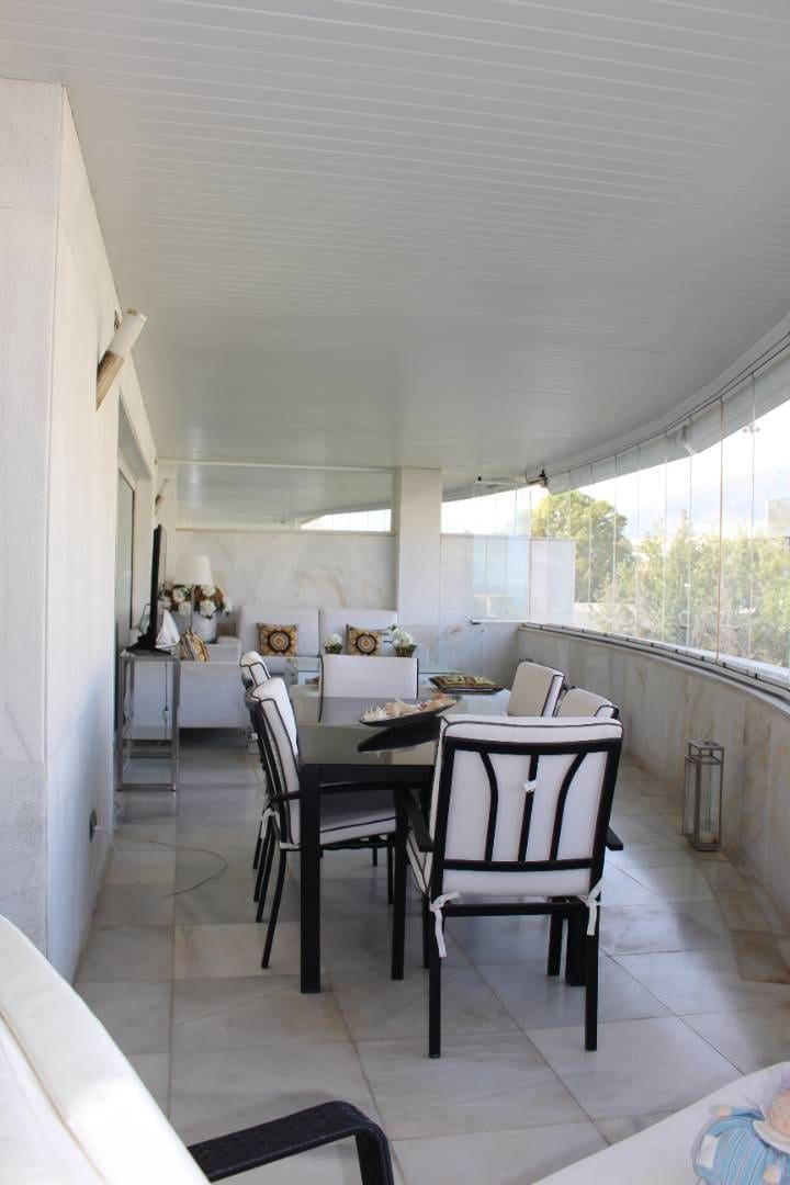 2 soveværelse Lejlighed til leje i Marbella med swimmingpool - € 6.000 (Ref: 8370543)