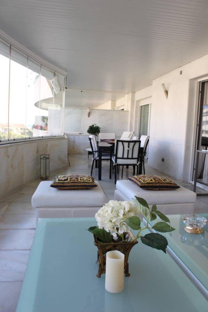 2 soveværelse Lejlighed til leje i Marbella med swimmingpool - € 6.000 (Ref: 8370543)