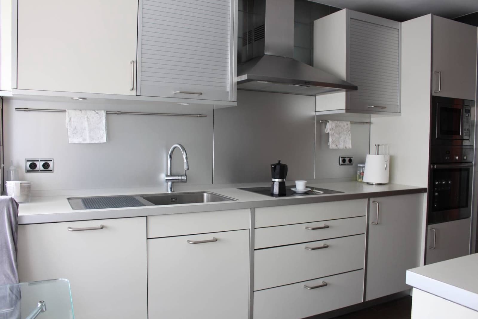 2 soveværelse Lejlighed til leje i Marbella med swimmingpool - € 6.000 (Ref: 8370543)