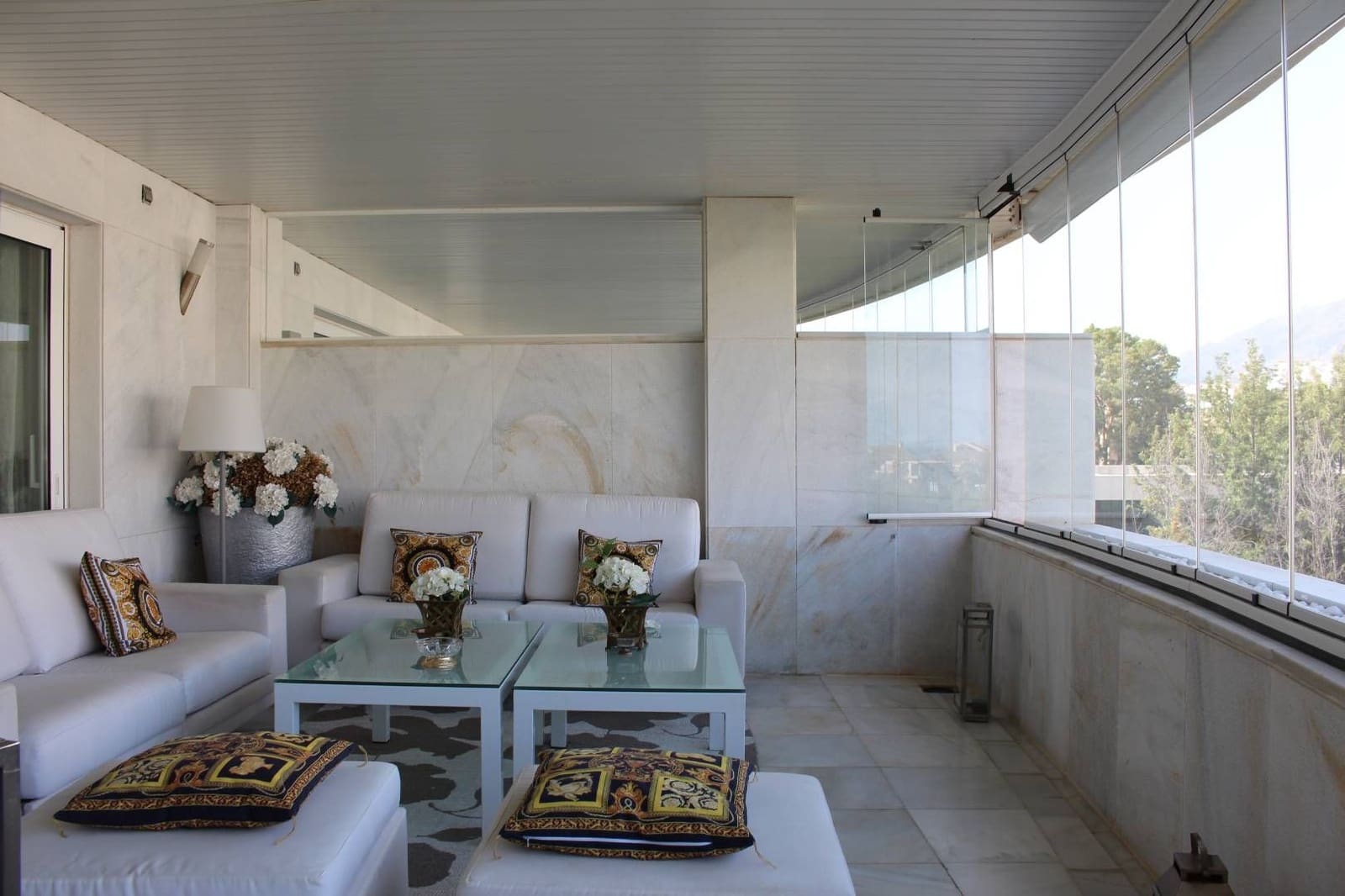 2 soveværelse Lejlighed til leje i Marbella med swimmingpool - € 6.000 (Ref: 8370543)