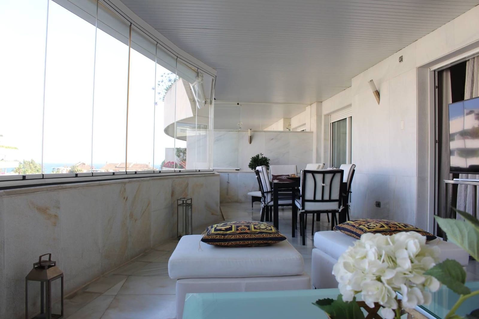 2 soveværelse Lejlighed til leje i Marbella med swimmingpool - € 6.000 (Ref: 8370543)