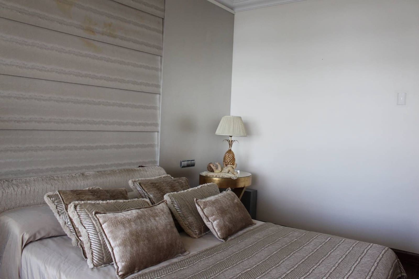 2 soveværelse Lejlighed til leje i Marbella med swimmingpool - € 6.000 (Ref: 8370543)