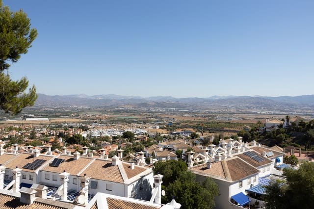 7 sovrum Hus till salu i Alhaurín de la Torre med pool - 850 000 € (Ref: 8374320)