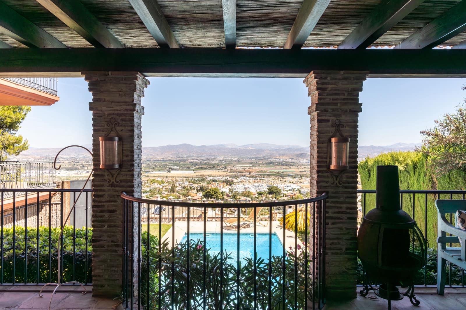 7 sypialnia Dom na sprzedaż w Alhaurin de la Torre z basenem - 850 000 € (Ref: 8374320)