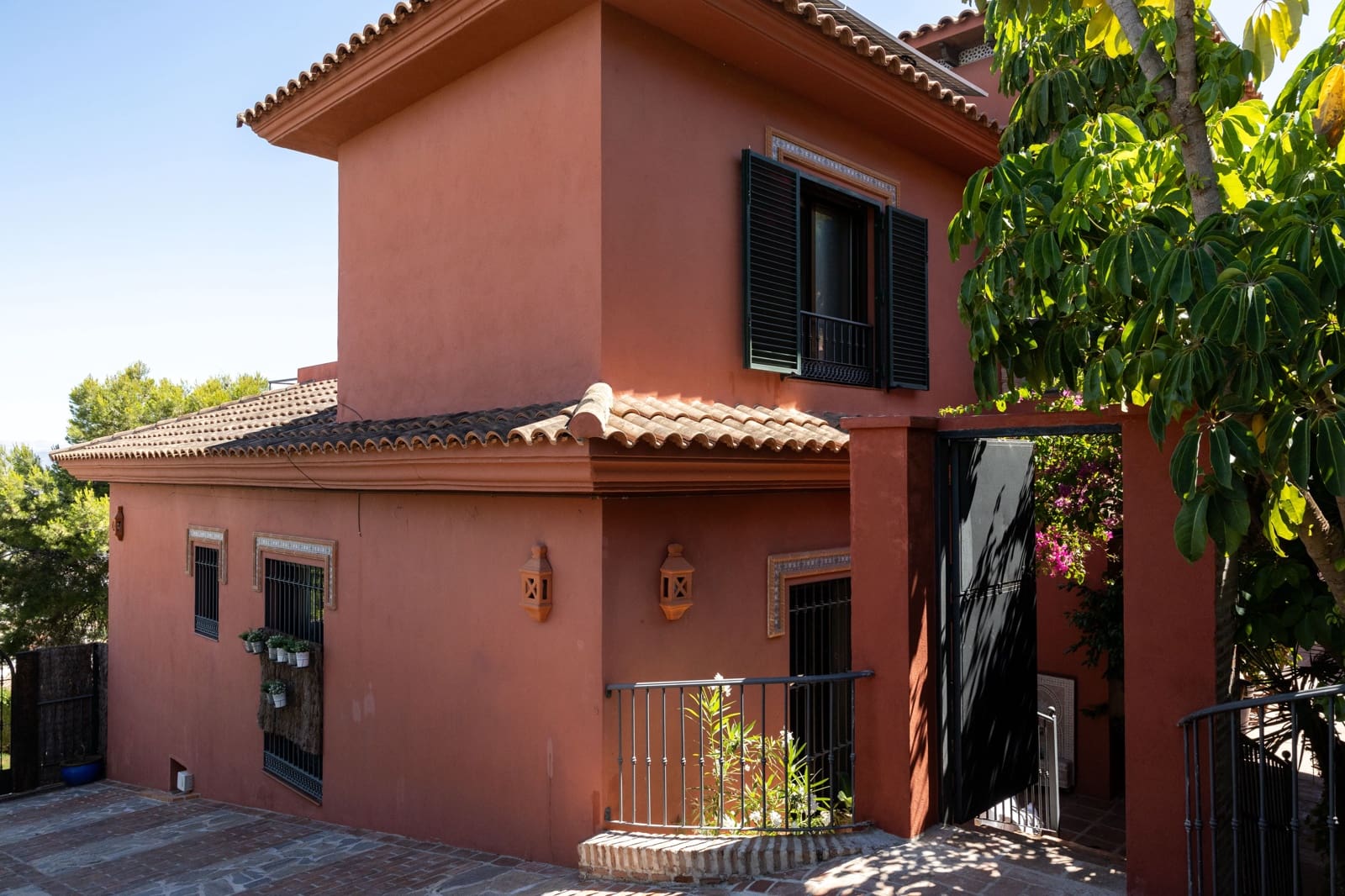 7 sypialnia Dom na sprzedaż w Alhaurin de la Torre z basenem - 850 000 € (Ref: 8374320)