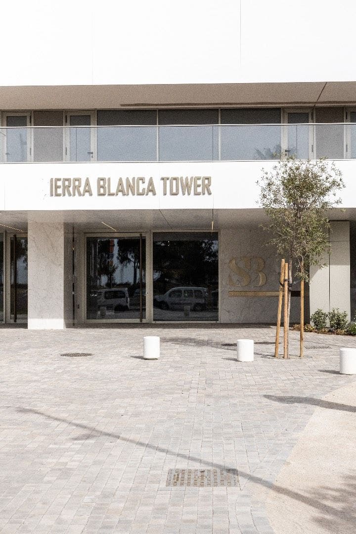 4 soveværelse Lejlighed til salg i Malaga by med swimmingpool - € 3.750.000 (Ref: 8397953)