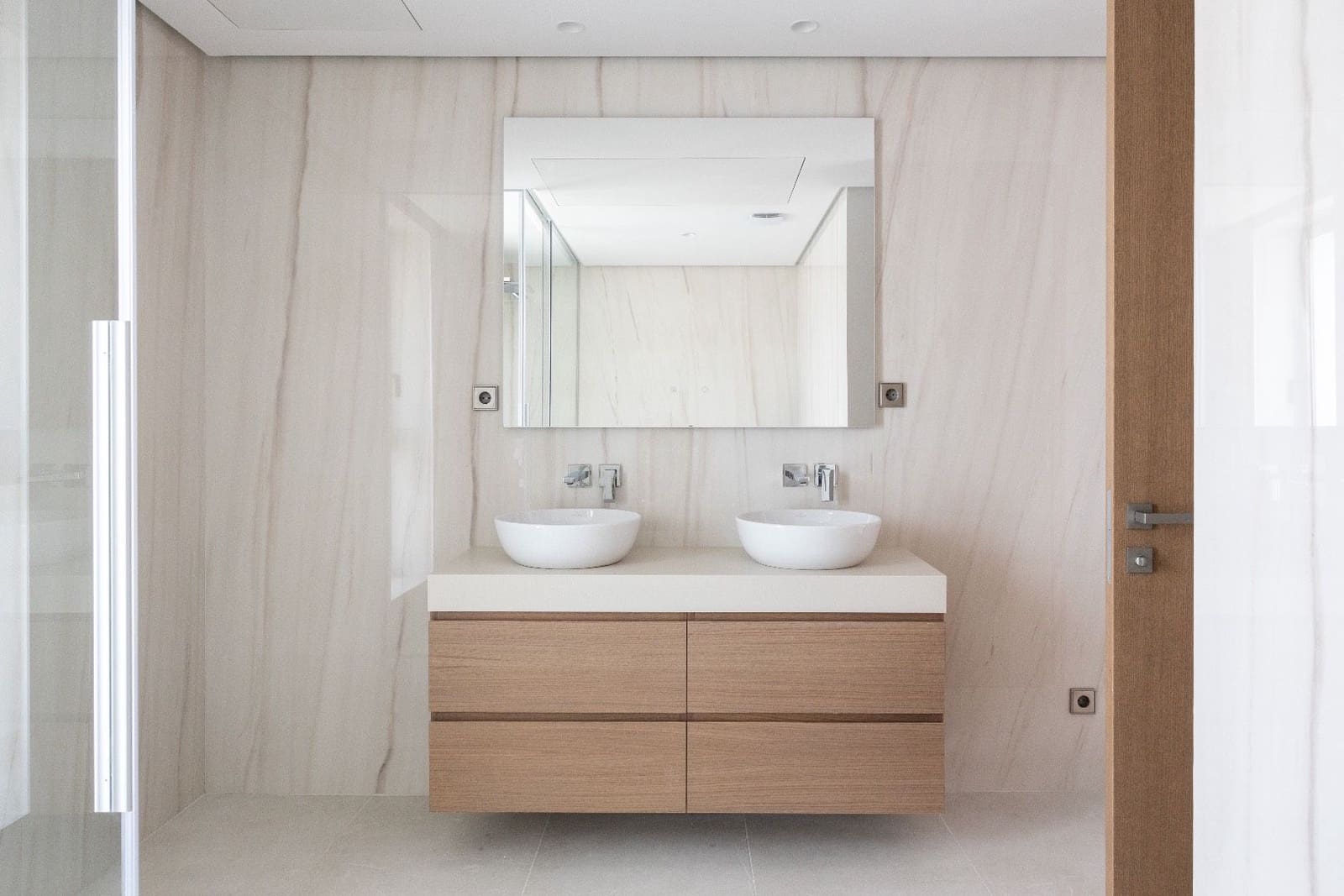 4 soveværelse Lejlighed til salg i Malaga by med swimmingpool - € 3.750.000 (Ref: 8397953)