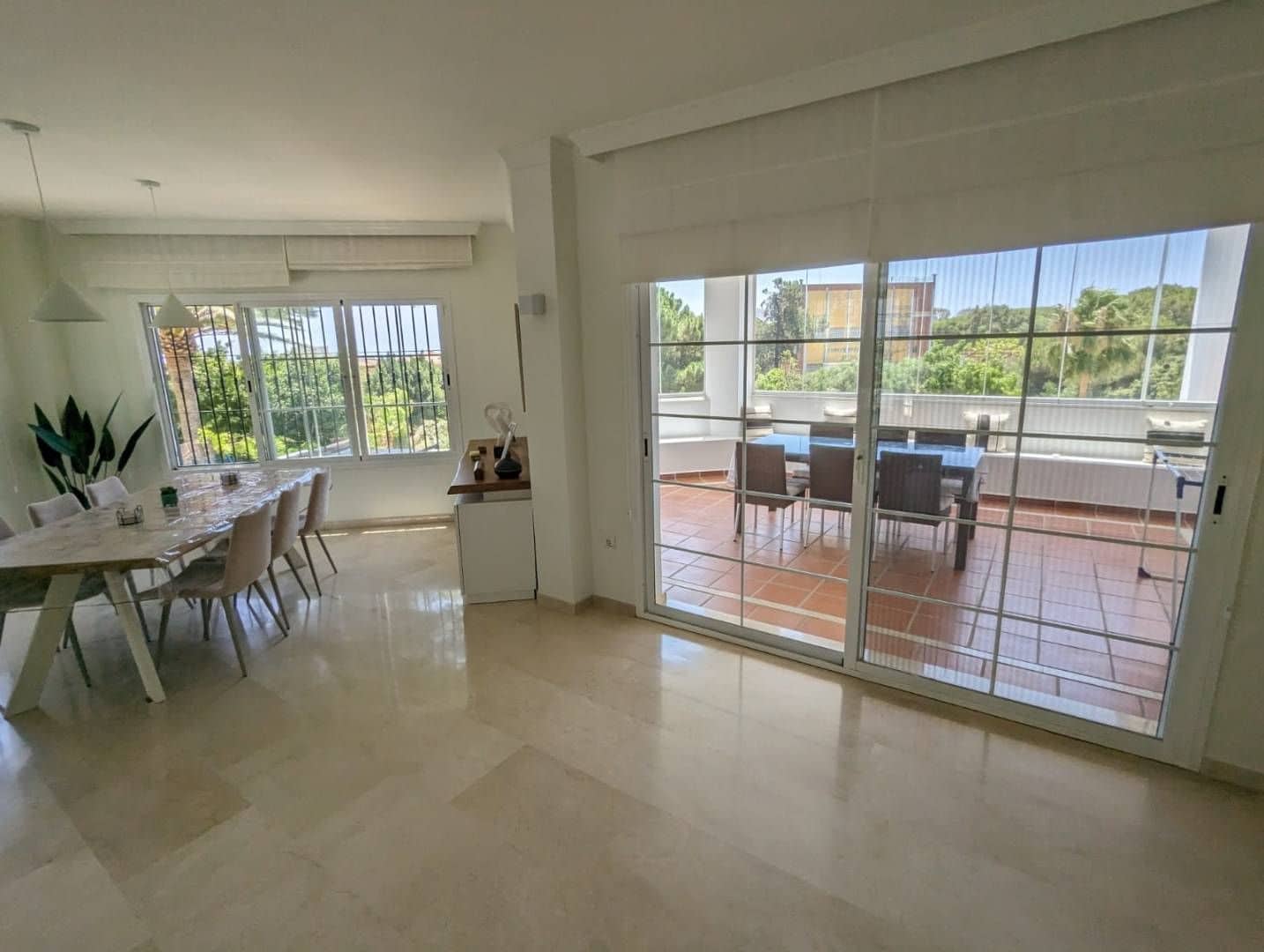 5 makuuhuone Huvila vuokrattavana paikassa Marbella - 8 500 € (Ref: 8432012)