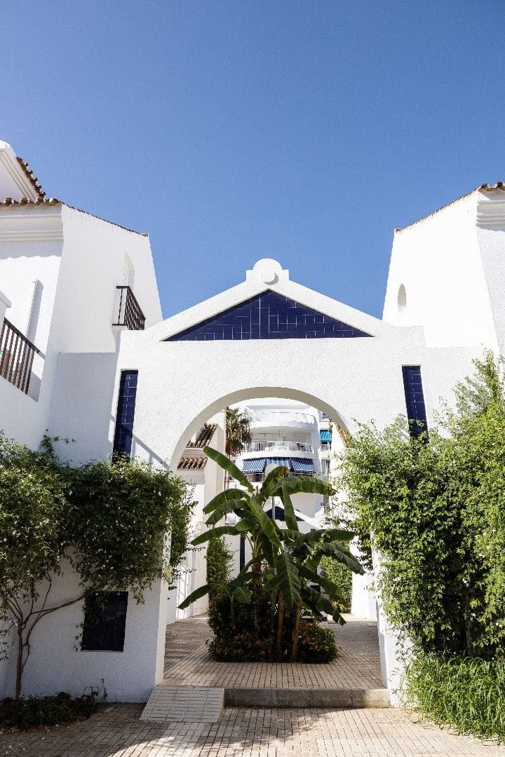 4 soveværelse Lejlighed til salg i Fuengirola med swimmingpool - € 1.275.000 (Ref: 8437923)
