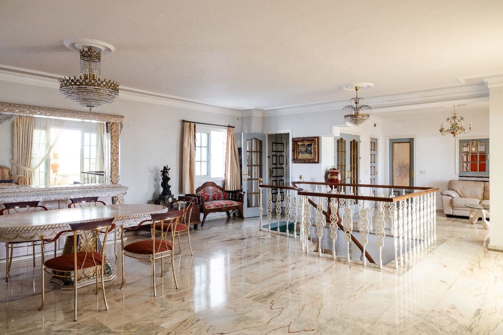 4 soveværelse Lejlighed til salg i Fuengirola med swimmingpool - € 1.275.000 (Ref: 8437923)