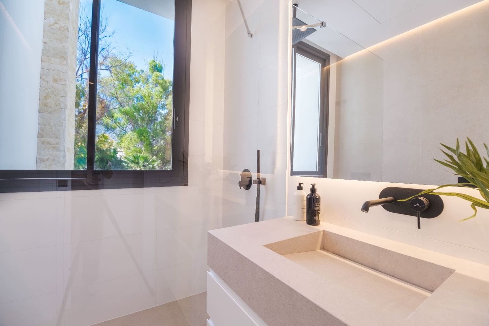 4 makuuhuone Huvila myytävänä paikassa Marbella - 4 985 000 € (Ref: 8449479)