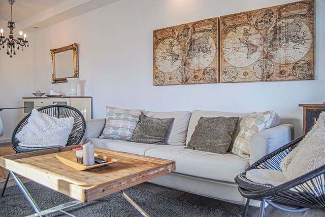 Apartamento de 3 habitaciones en San Pedro de Alcántara Pueblo, Marbella en venta - 360.000 € (Ref: 8482478)