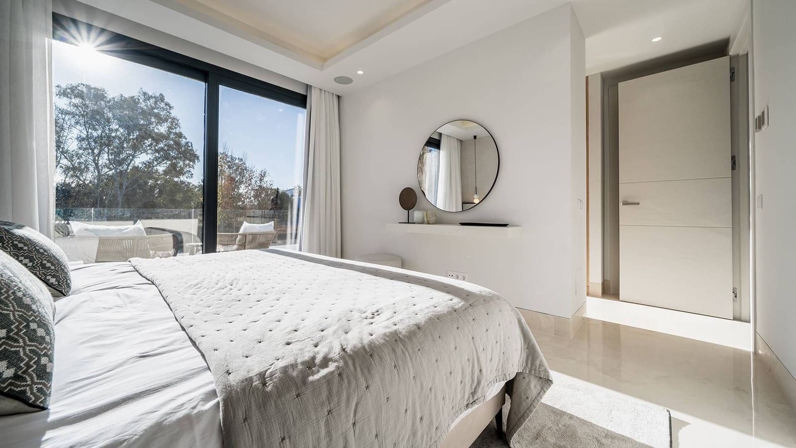 4 bedroom Townhouse for sale in Atalaya-Isdabe with pool - € 2,200,000 (Ref: 8484911)