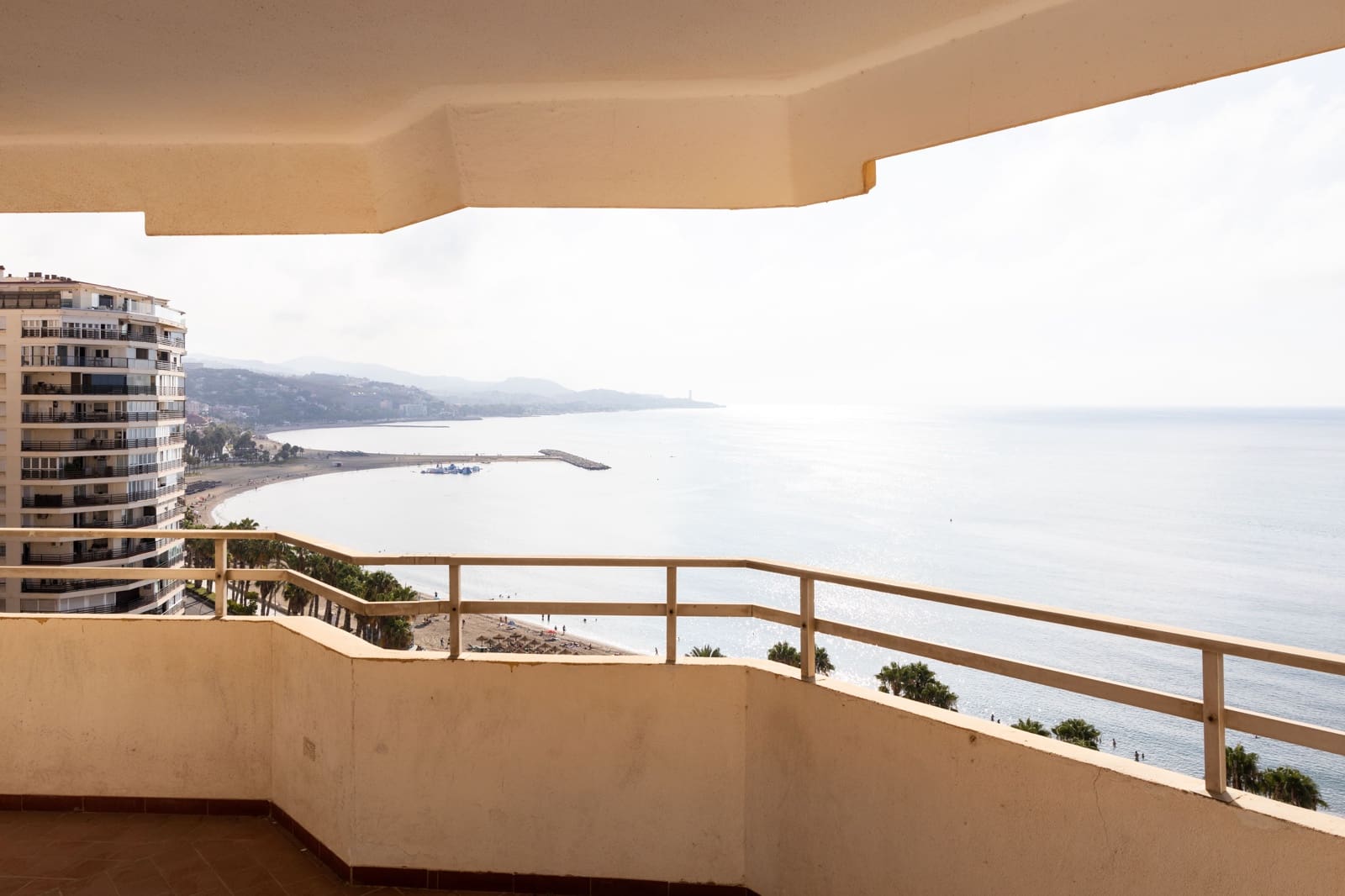 4 soveværelse Lejlighed til salg i Malaga by - € 1.530.000 (Ref: 8489782)