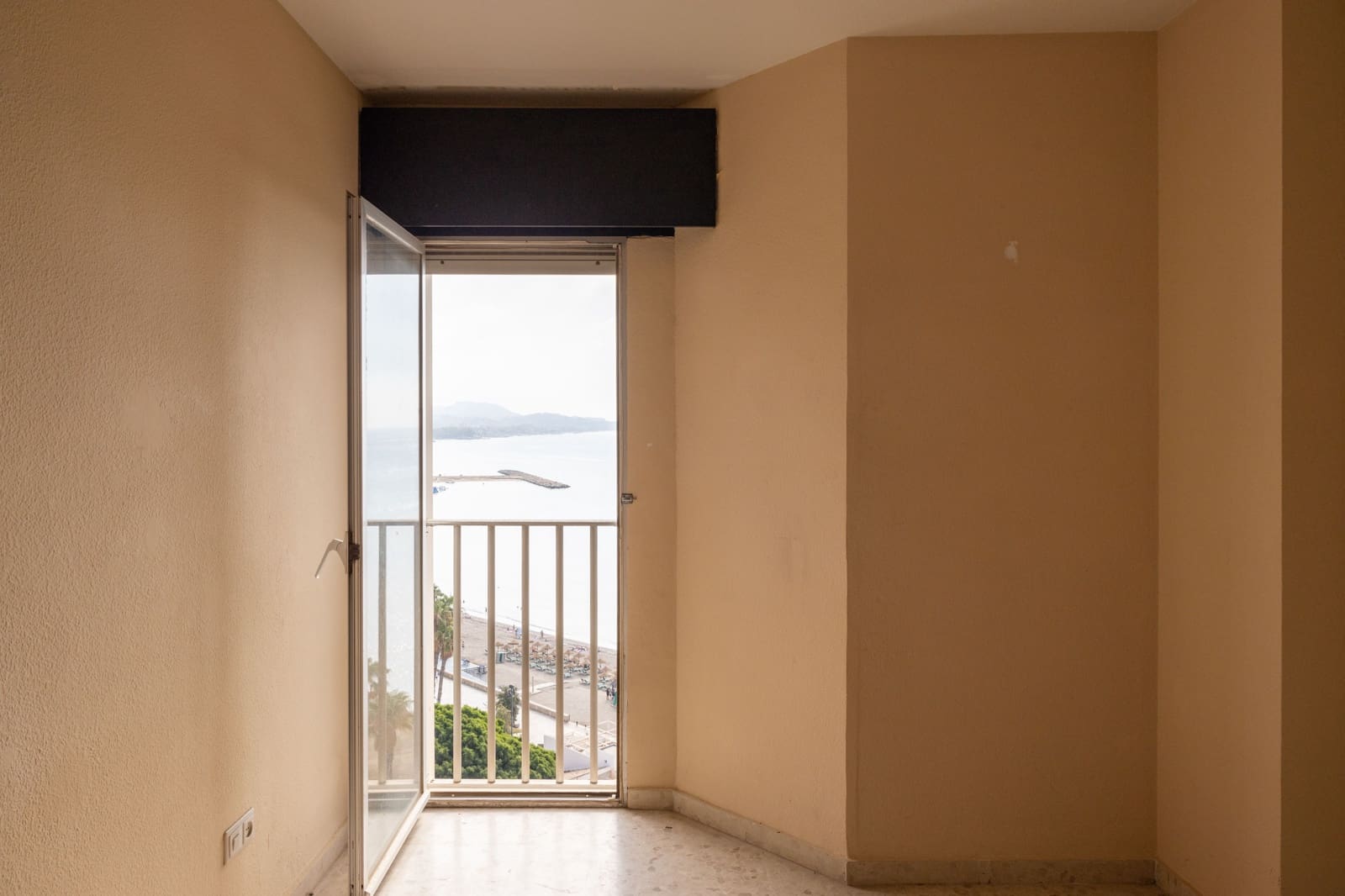 4 soveværelse Lejlighed til salg i Malaga by - € 1.530.000 (Ref: 8489782)