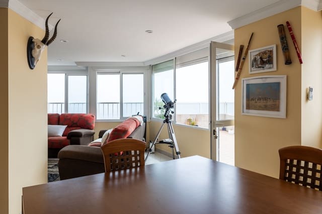 3 soveværelse Penthouse til salg i Centro Internacional, Torrox med swimmingpool - € 675.000 (Ref: 8494557)