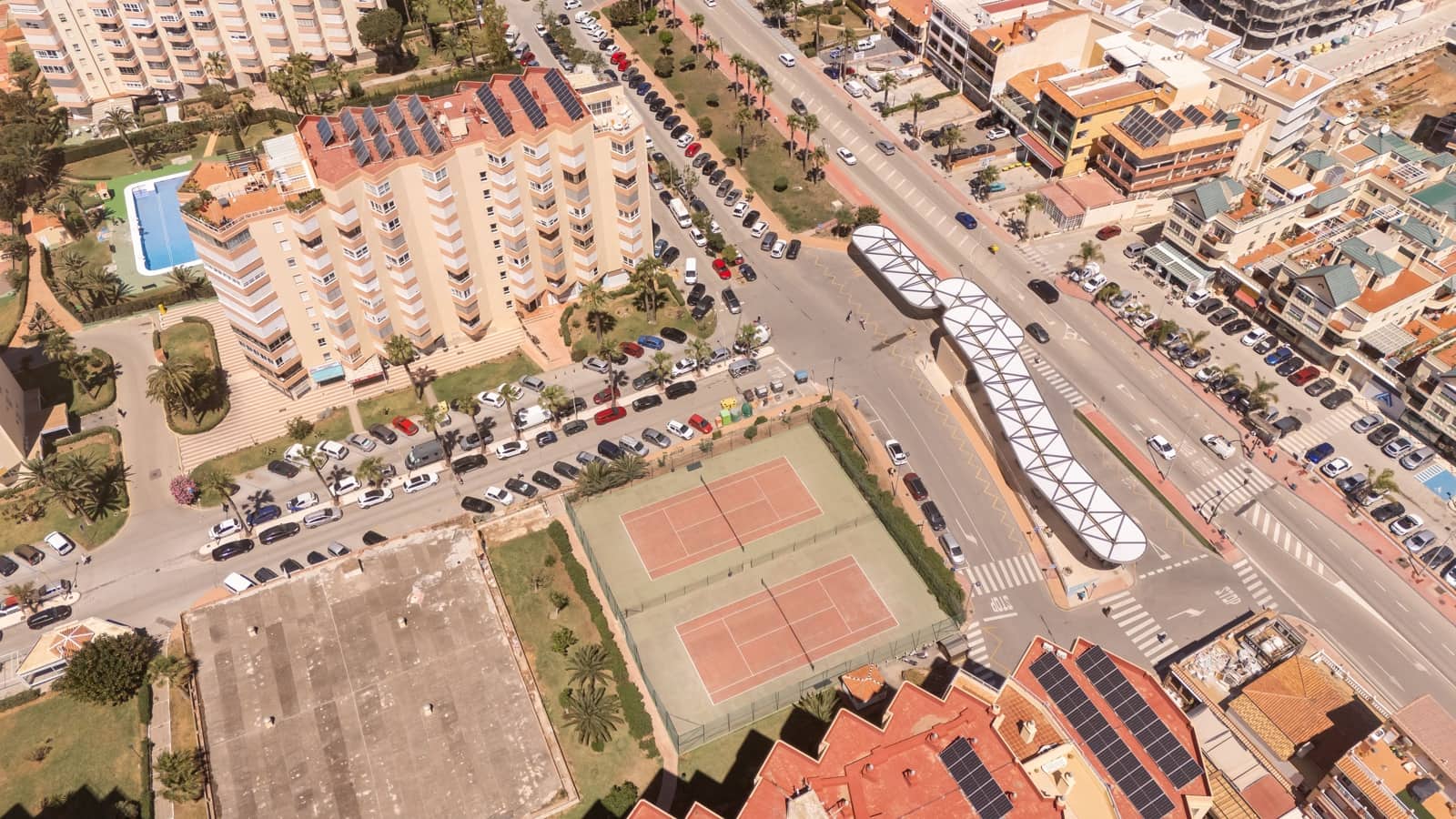 3 bedroom Penthouse for sale in Torrox with pool - € 675,000 (Ref: 8494557)