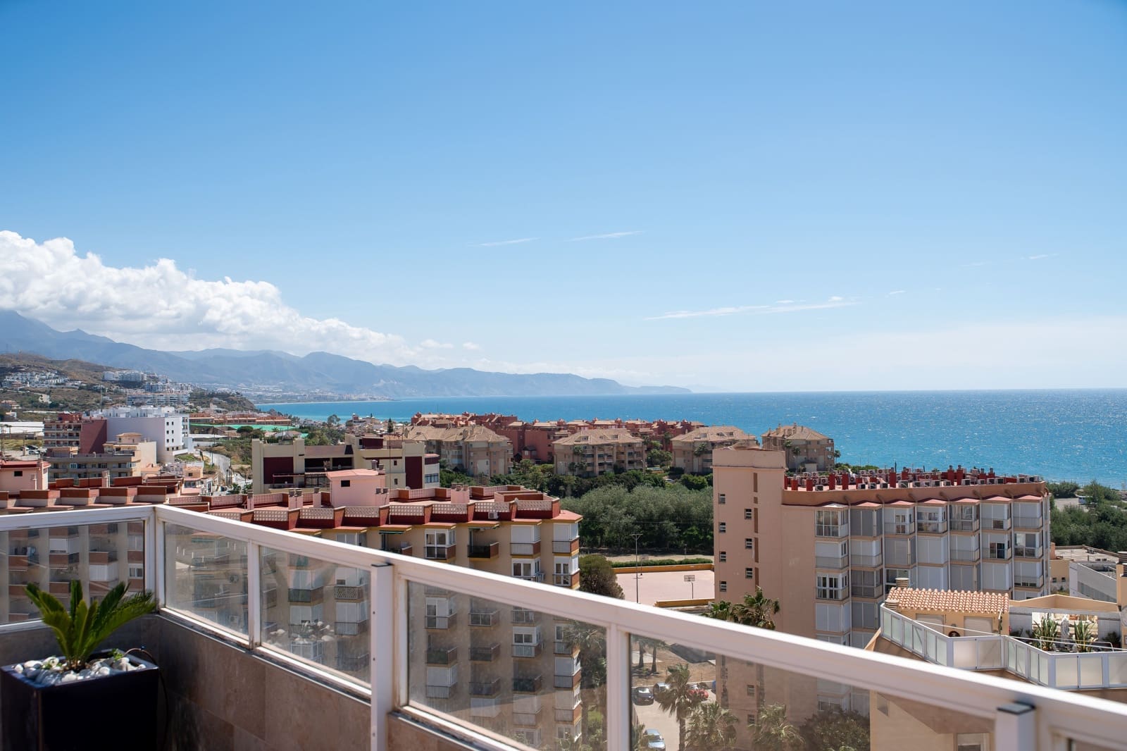 3 bedroom Penthouse for sale in Torrox with pool - € 675,000 (Ref: 8494557)