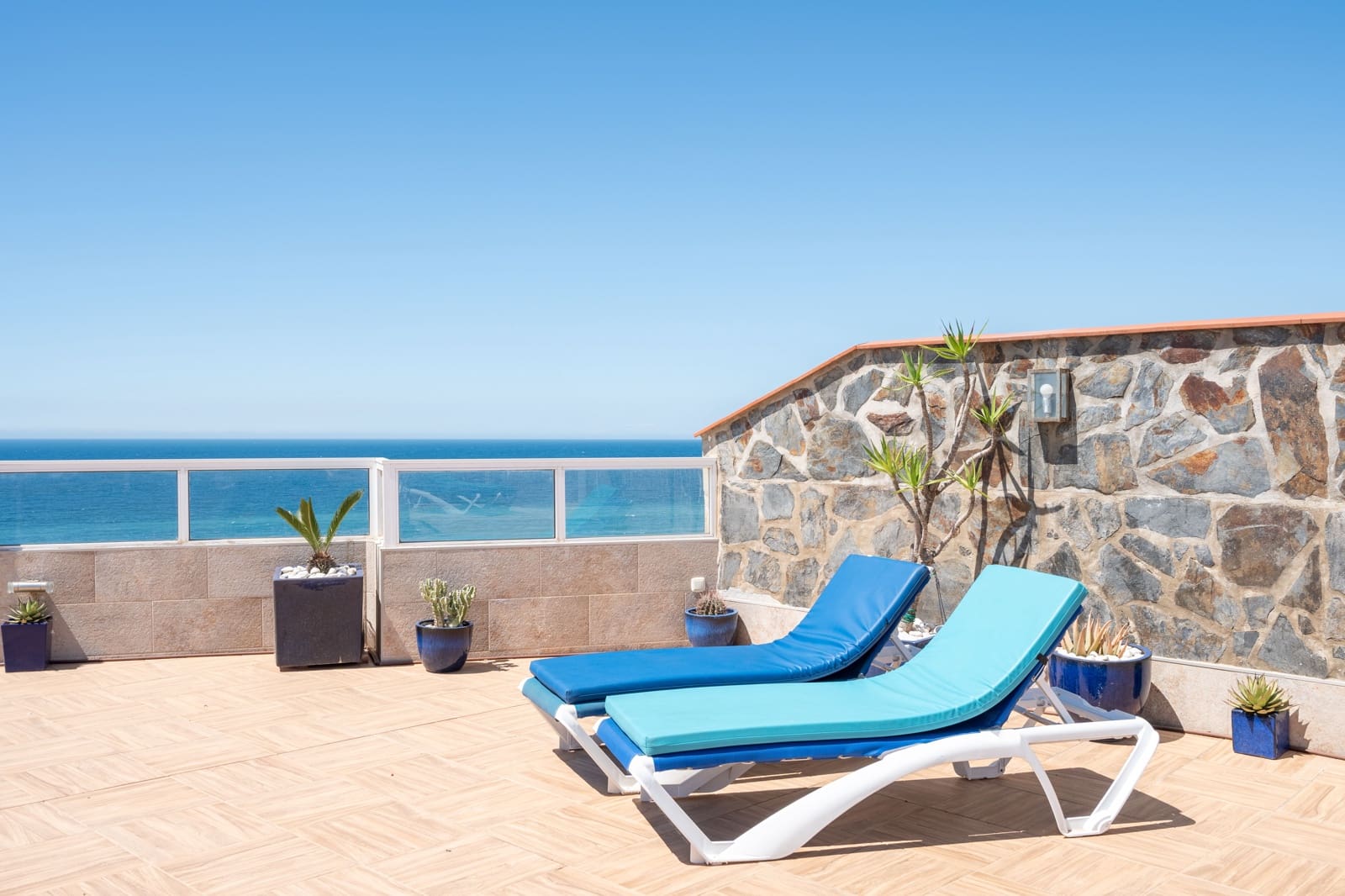 3 bedroom Penthouse for sale in Torrox with pool - € 675,000 (Ref: 8494557)