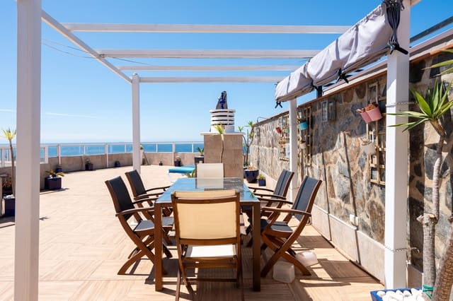 3 soveværelse Penthouse til salg i Centro Internacional, Torrox med swimmingpool - € 675.000 (Ref: 8494557)