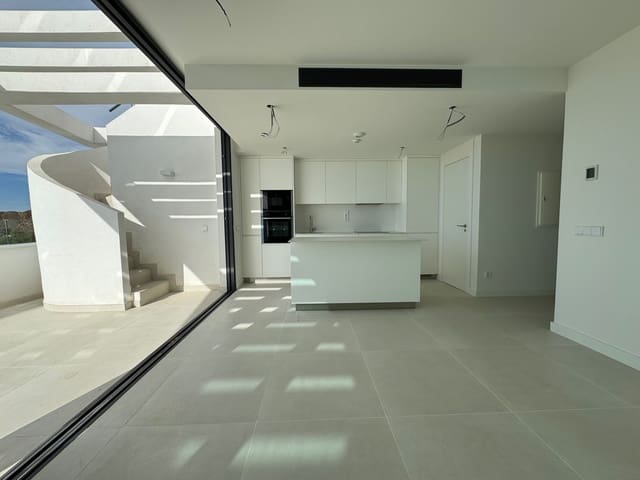 2 makuuhuone Kattohuoneisto myytävänä paikassa El Higuerón, Fuengirola - 850 000 € (Ref: 8506955)