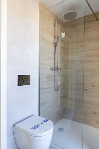 3 bedroom Penthouse for rent in Torremolinos - € 5,700 (Ref: 8510588)