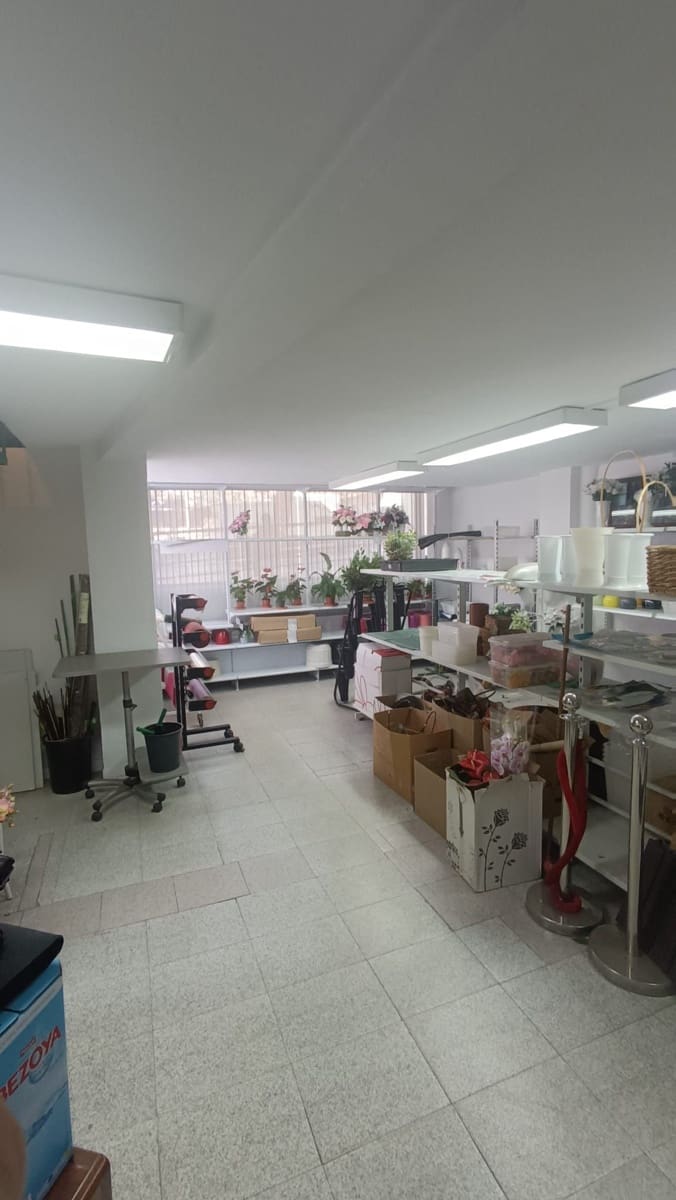 Erhverv til salg i Marbella - € 575.000 (Ref: 8546244)